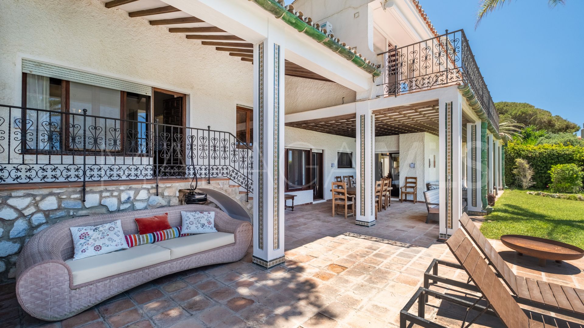 La Reserva de los Monteros villa for sale