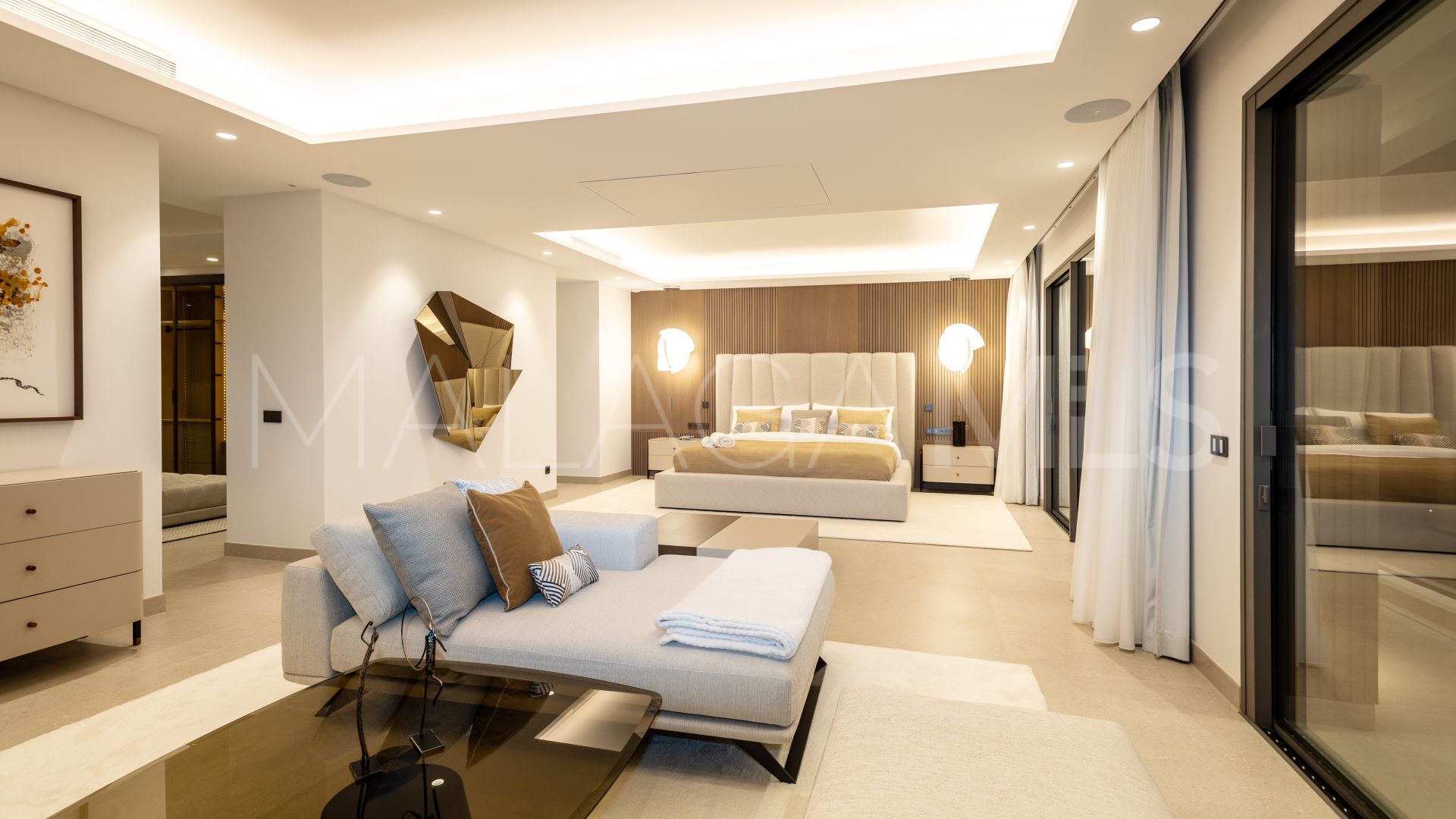 Villa for sale in La Zagaleta