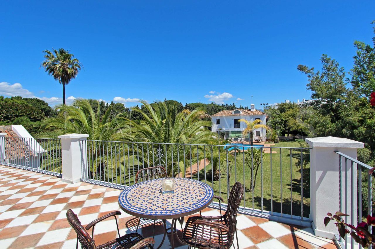 Villa in Guadalmina Baja for sale