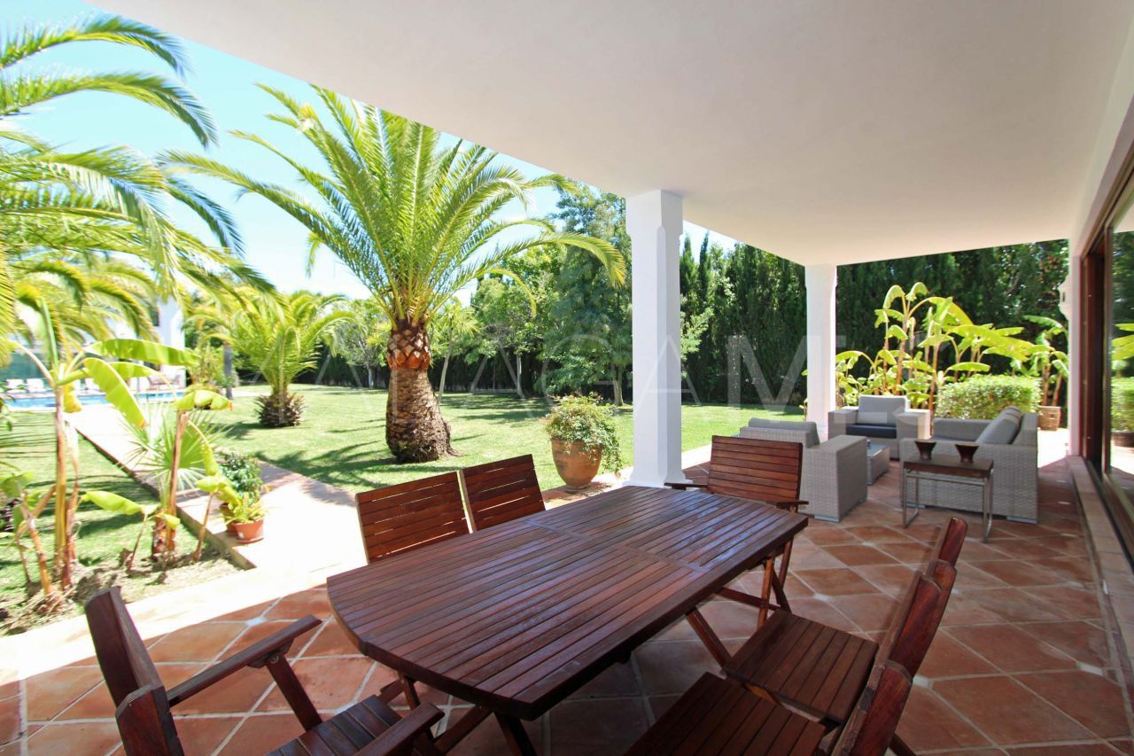 Villa in Guadalmina Baja for sale