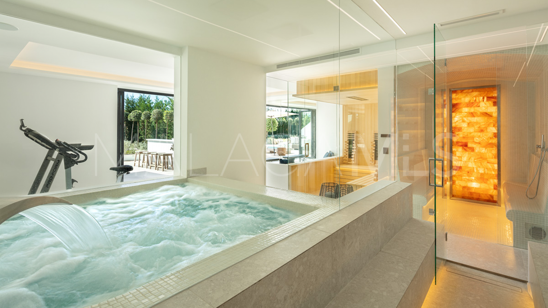 Villa a la venta in Nueva Andalucia