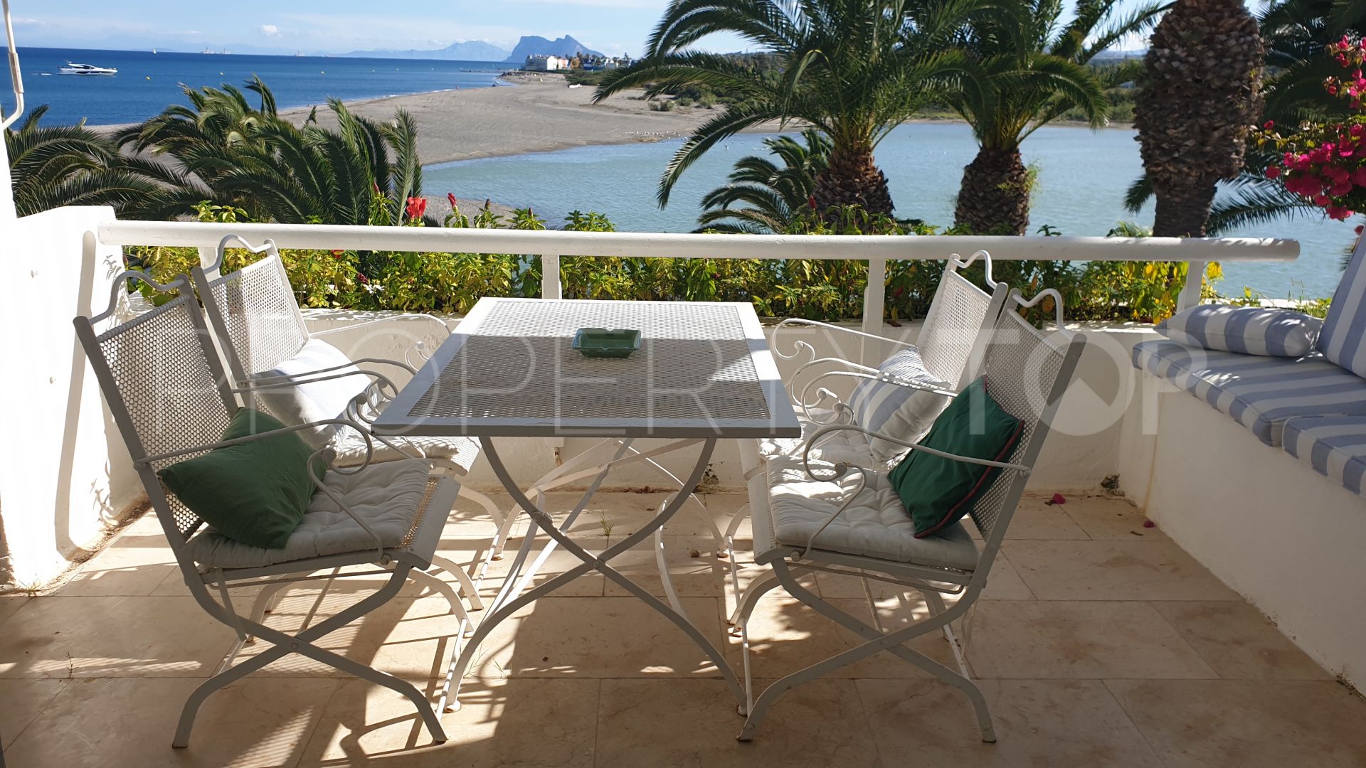 For sale Sotogrande Playa duplex penthouse with 3 bedrooms