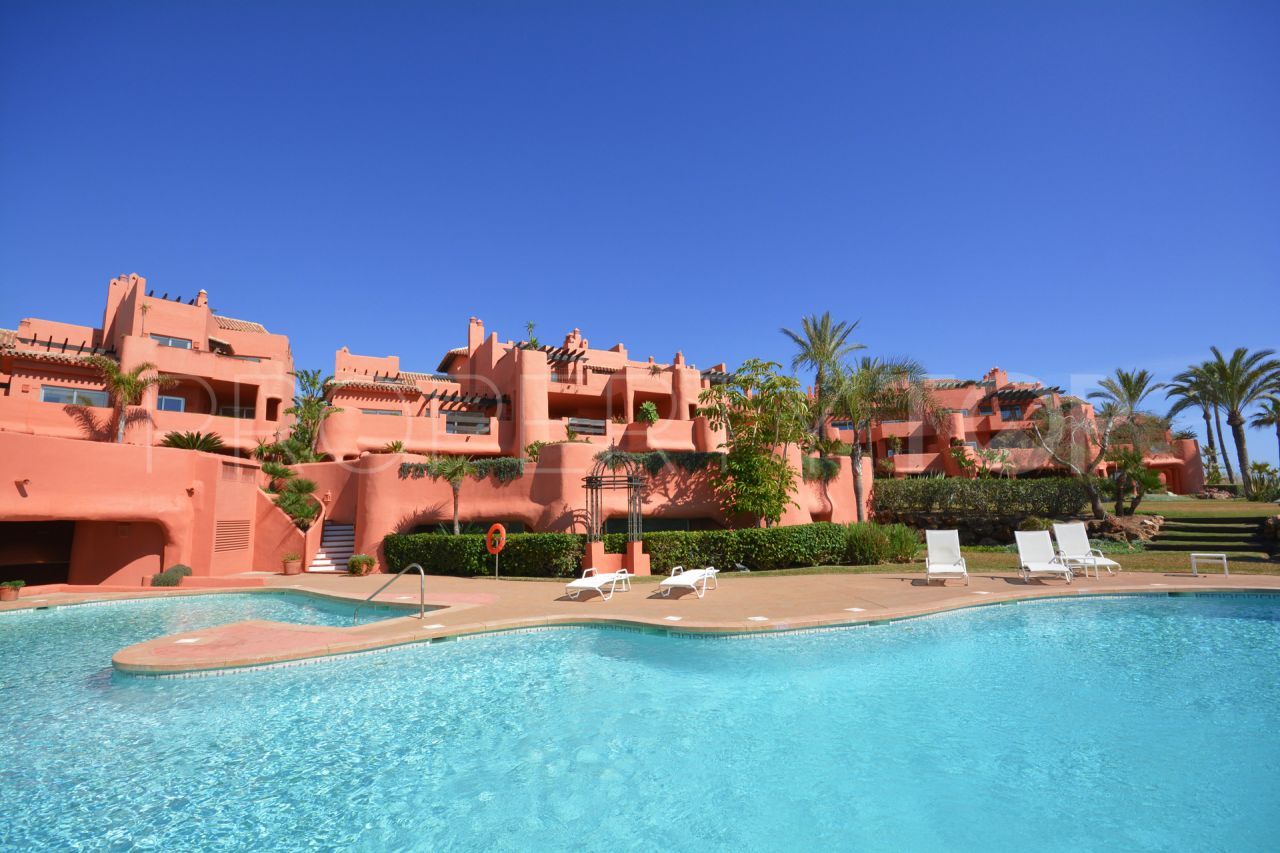 Apartment for sale in Los Monteros Playa