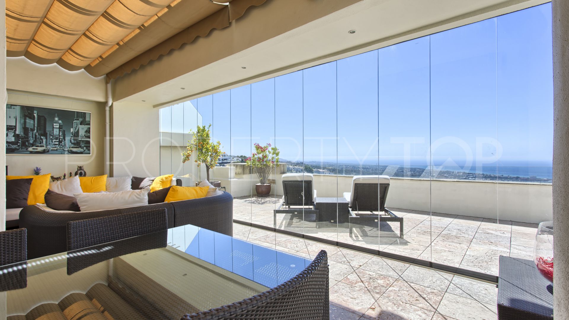 For sale duplex penthouse in Los Altos de los Monteros with 3 bedrooms