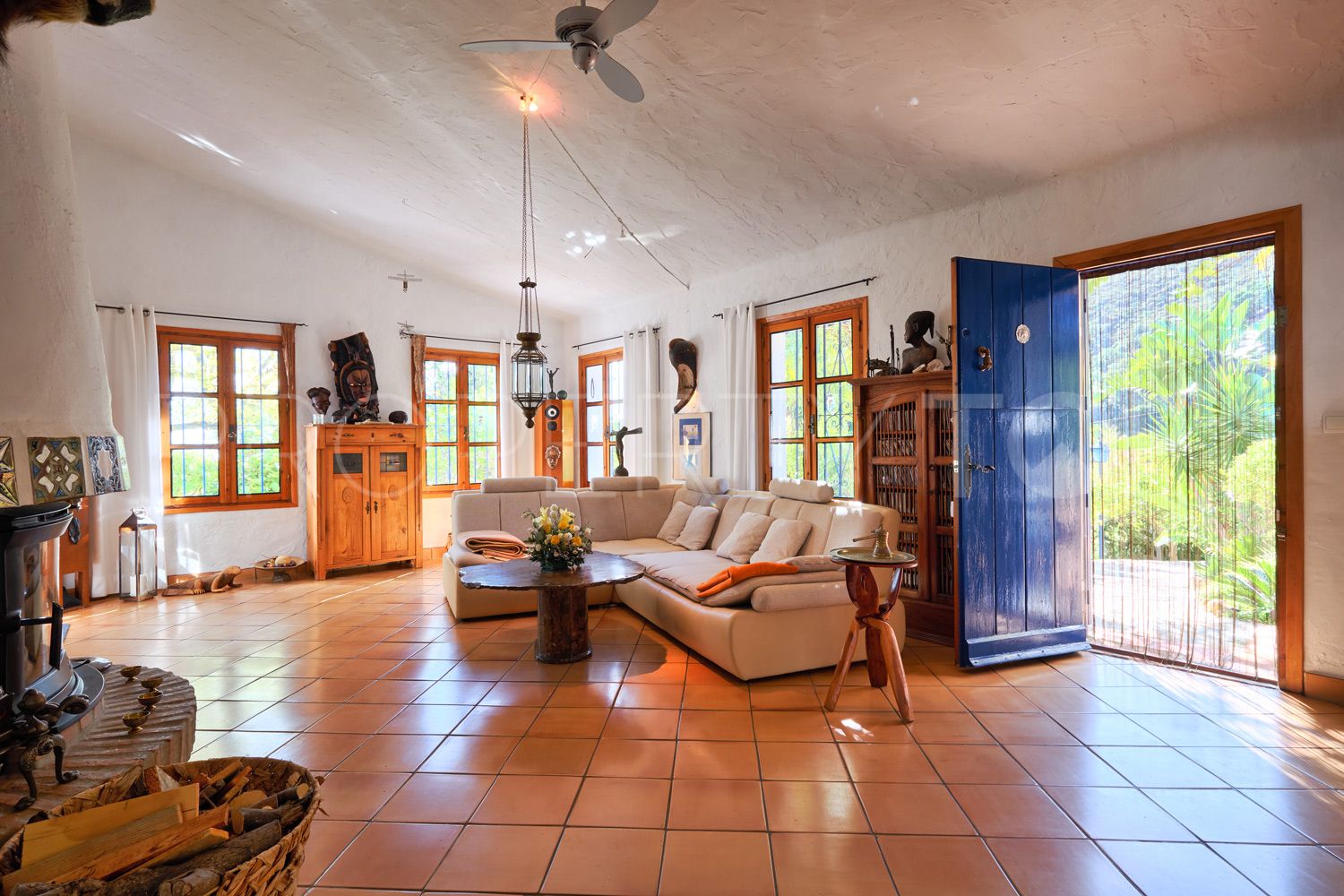 2 bedrooms finca in Los Reales - Sierra Estepona for sale