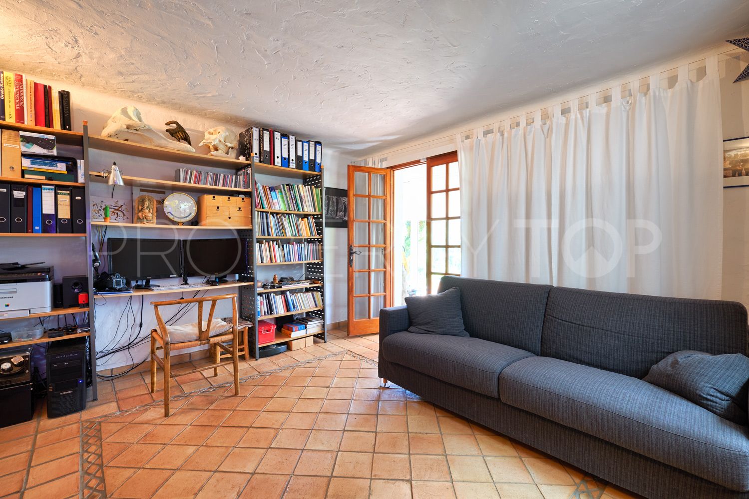 2 bedrooms finca in Los Reales - Sierra Estepona for sale