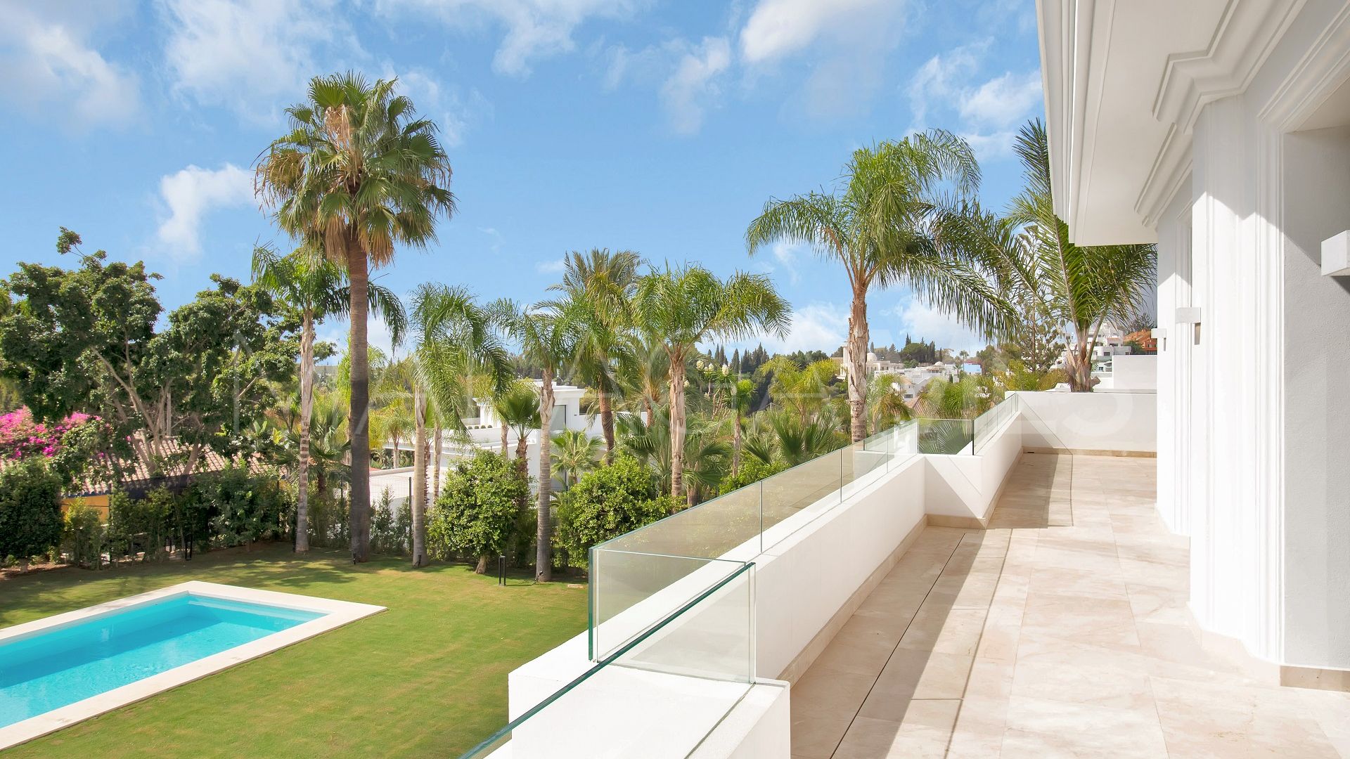 Villa de 6 bedrooms for sale in Las Lomas del Marbella Club