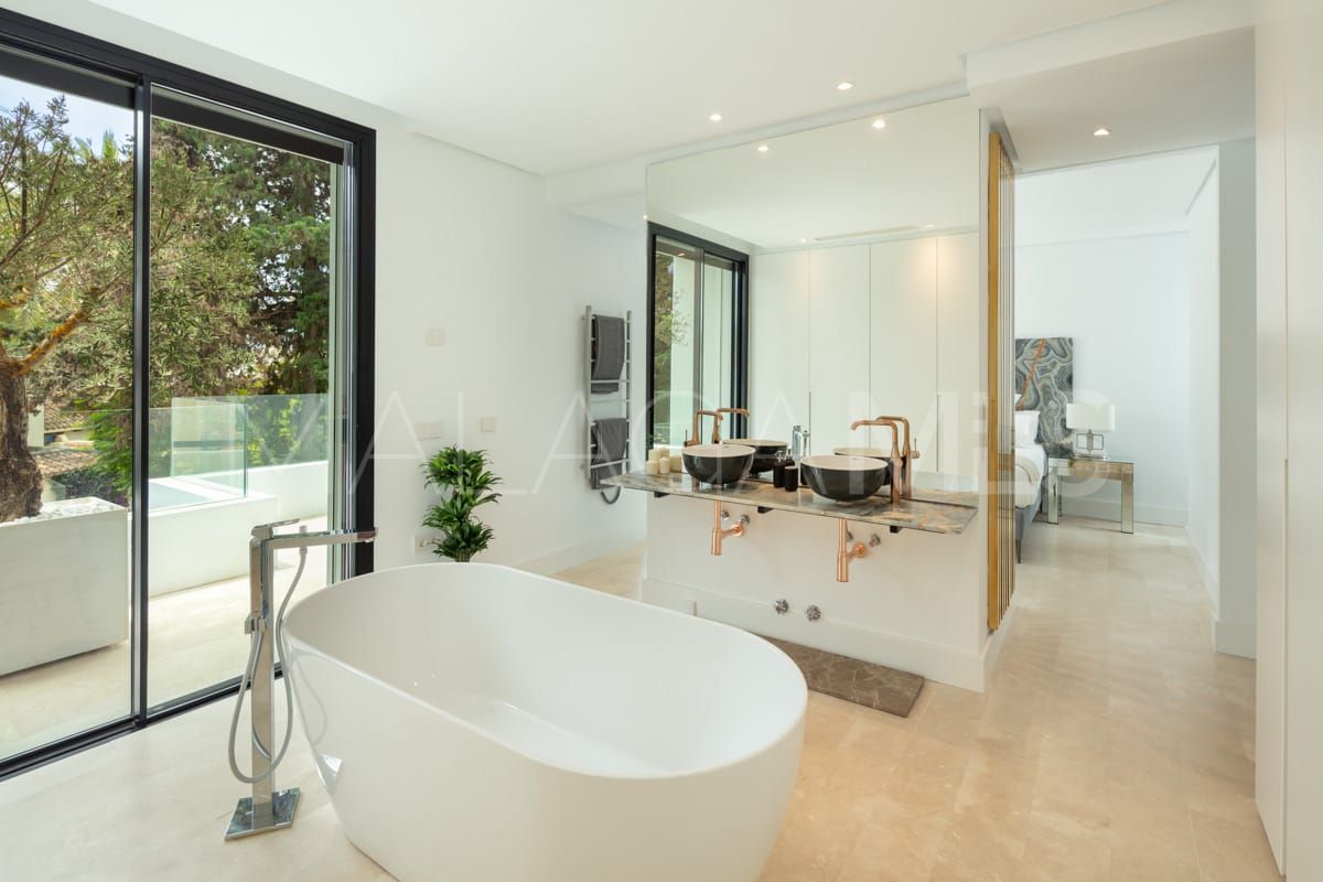 Se vende villa in Marbella Golden Mile de 5 bedrooms
