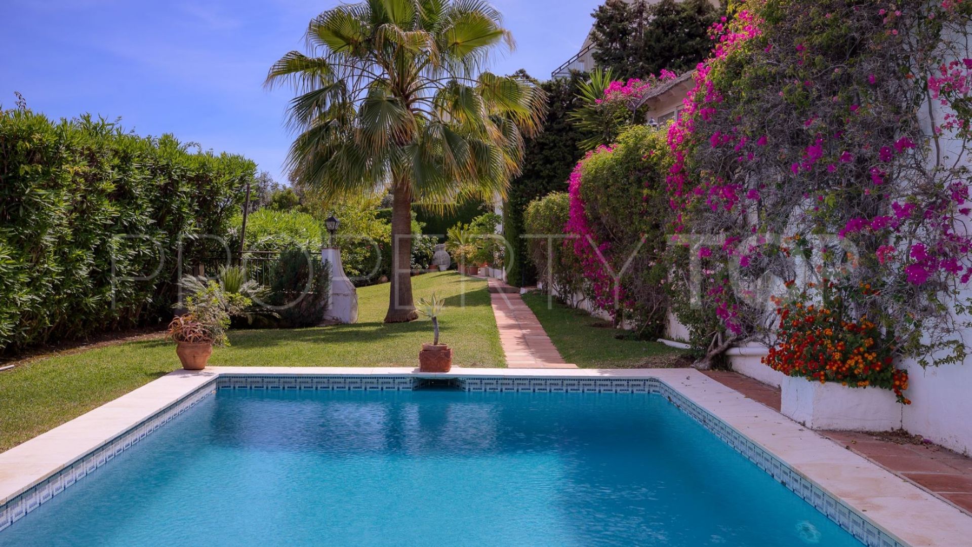 Paraiso Alto villa for sale