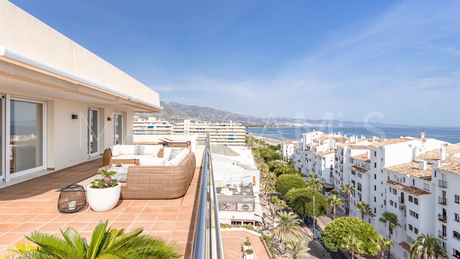 3 bedrooms penthouse for sale in Marbella - Puerto Banus