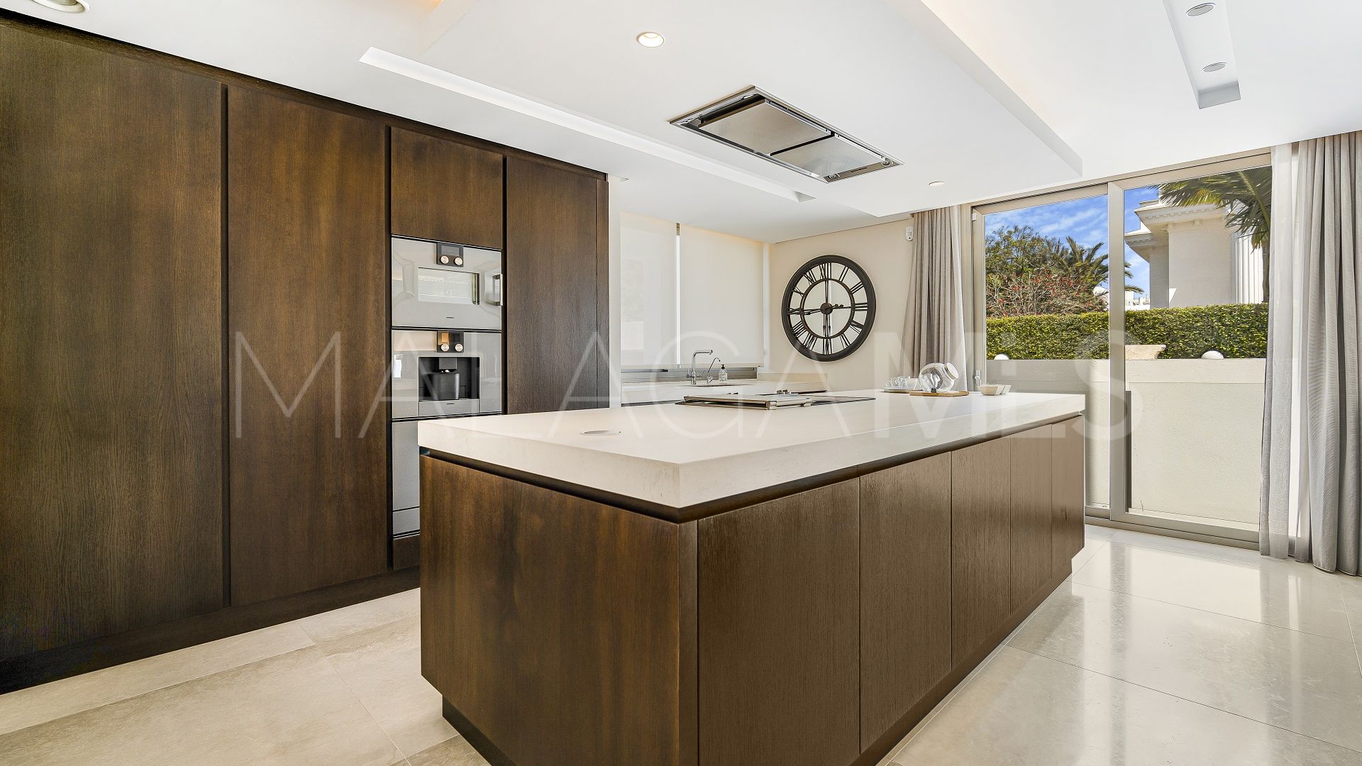 Villa for sale in Marbella Goldene Meile