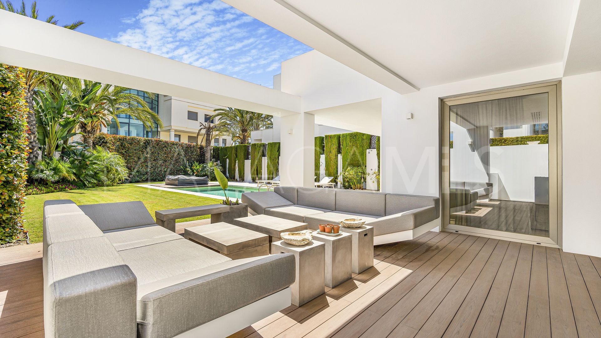 Villa for sale in Marbella Goldene Meile