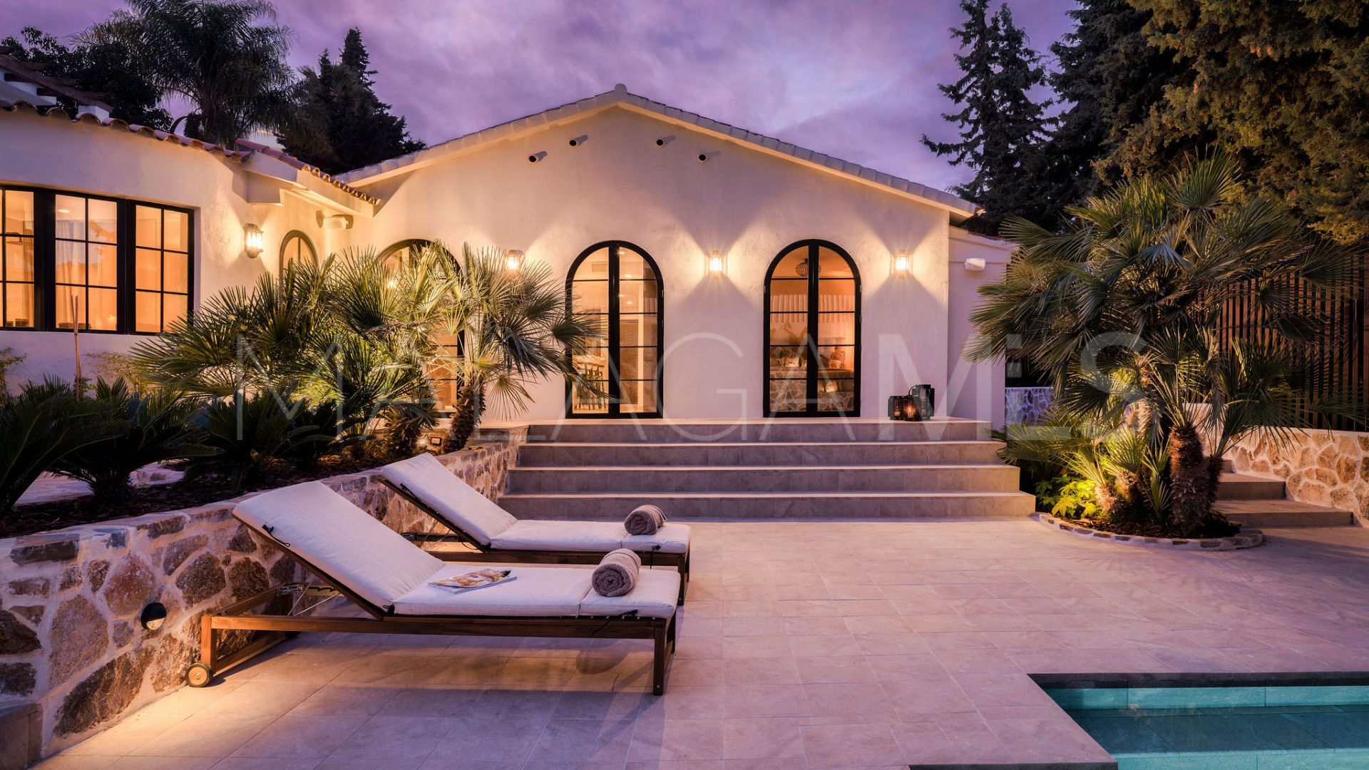 Villa for sale in La Campana