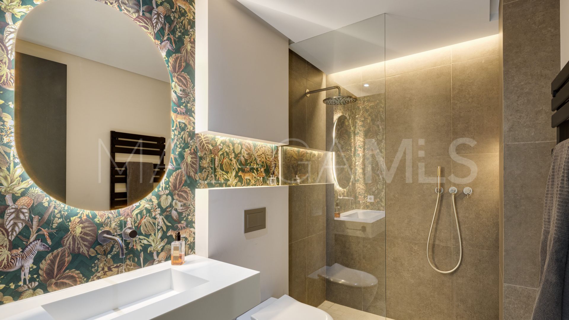 Buy villa in La Cerquilla