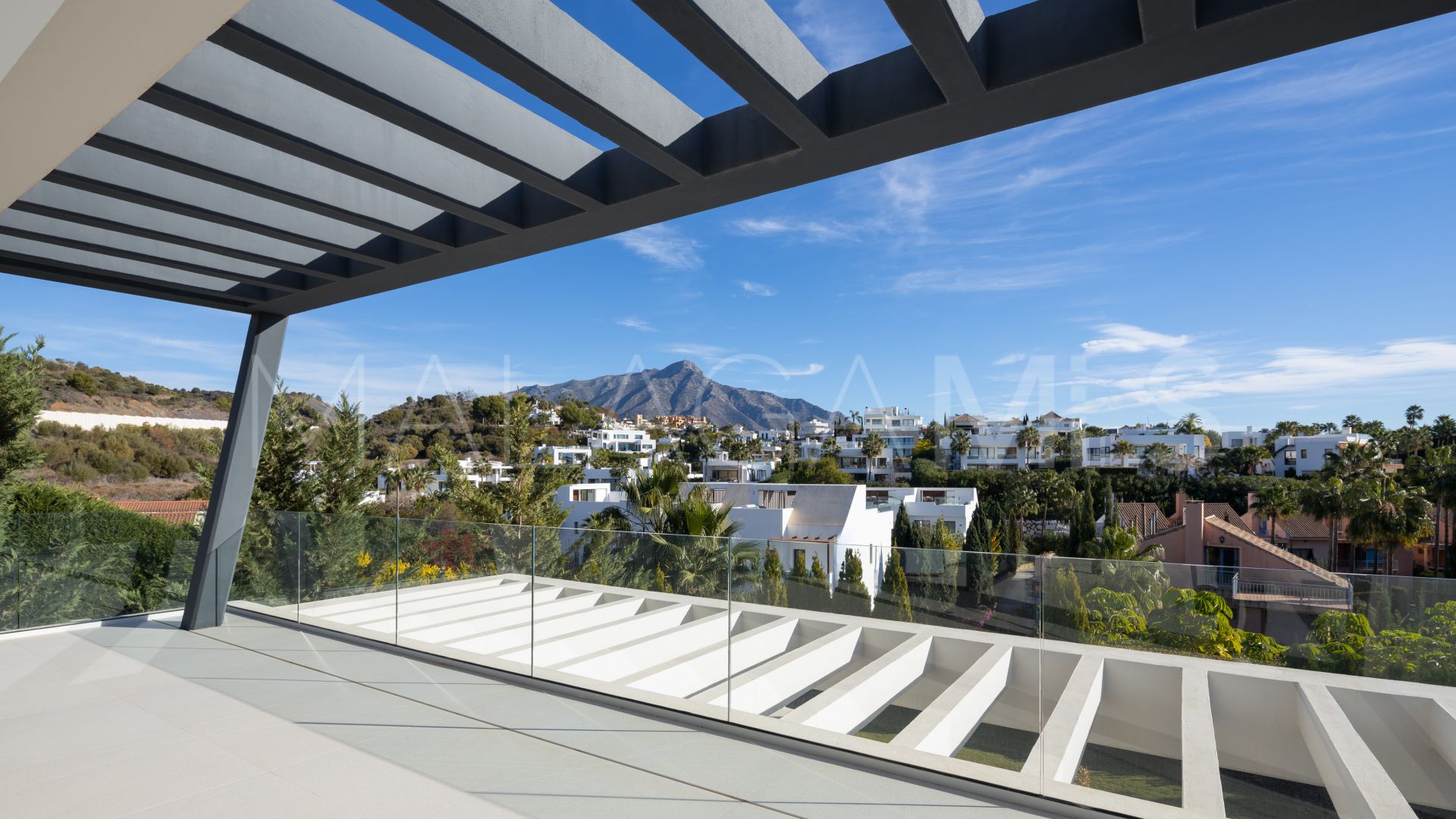 Nueva Andalucia, villa for sale de 6 bedrooms