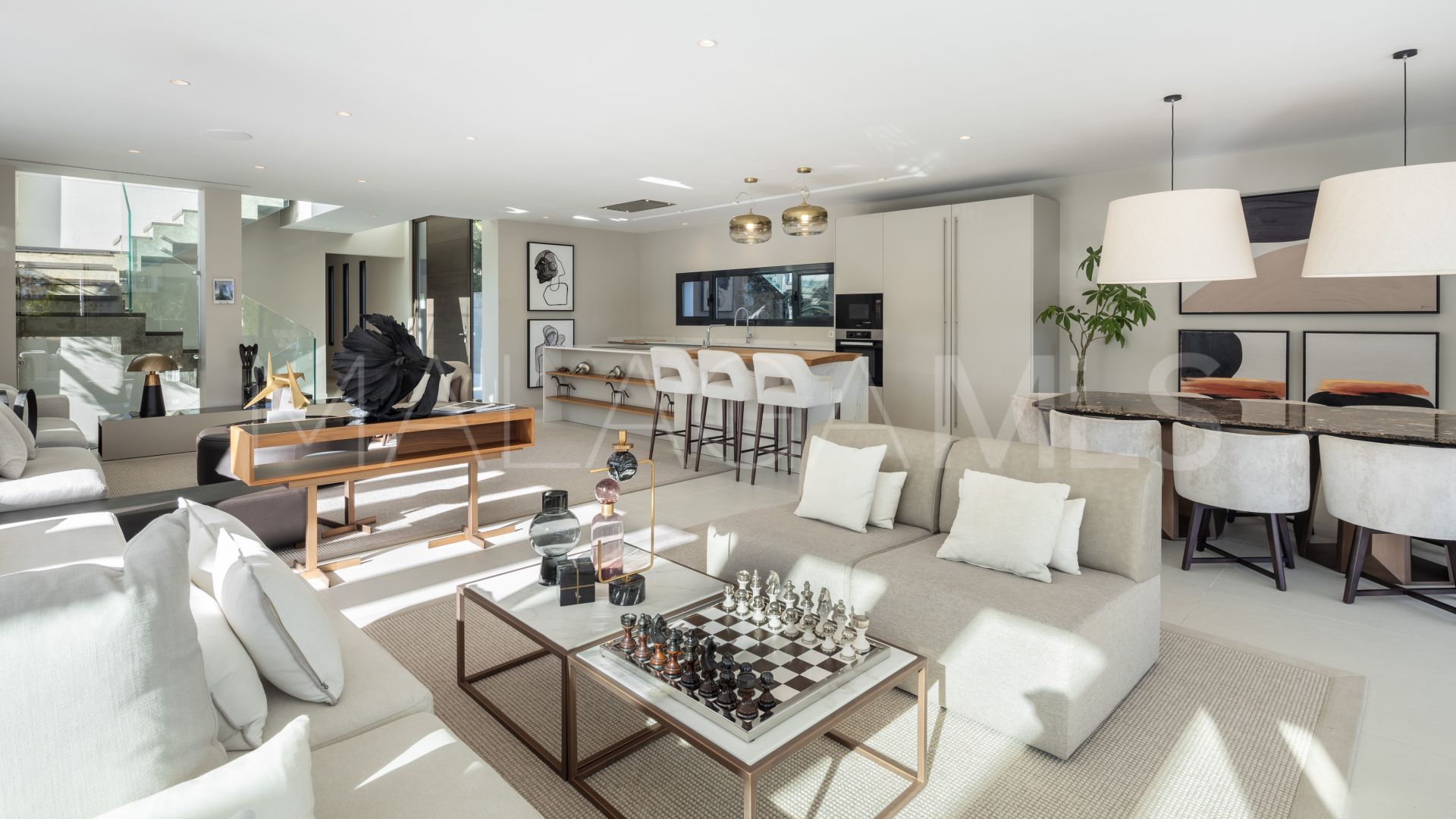 Nueva Andalucia, villa for sale de 6 bedrooms