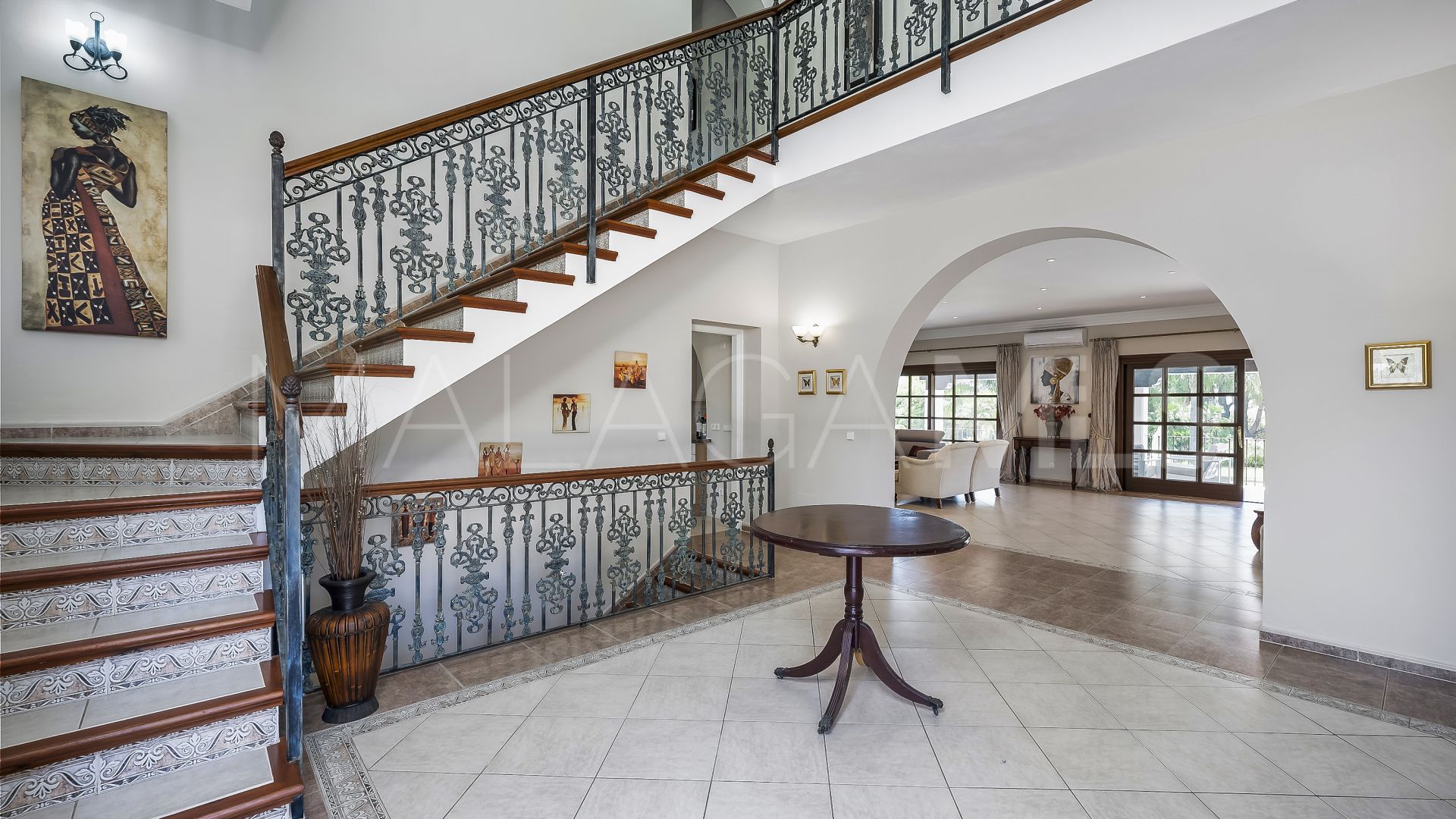 Villa for sale in Cancelada