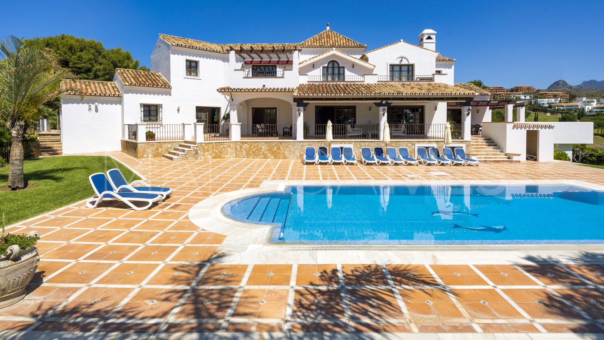 Villa for sale de 9 bedrooms in Cancelada