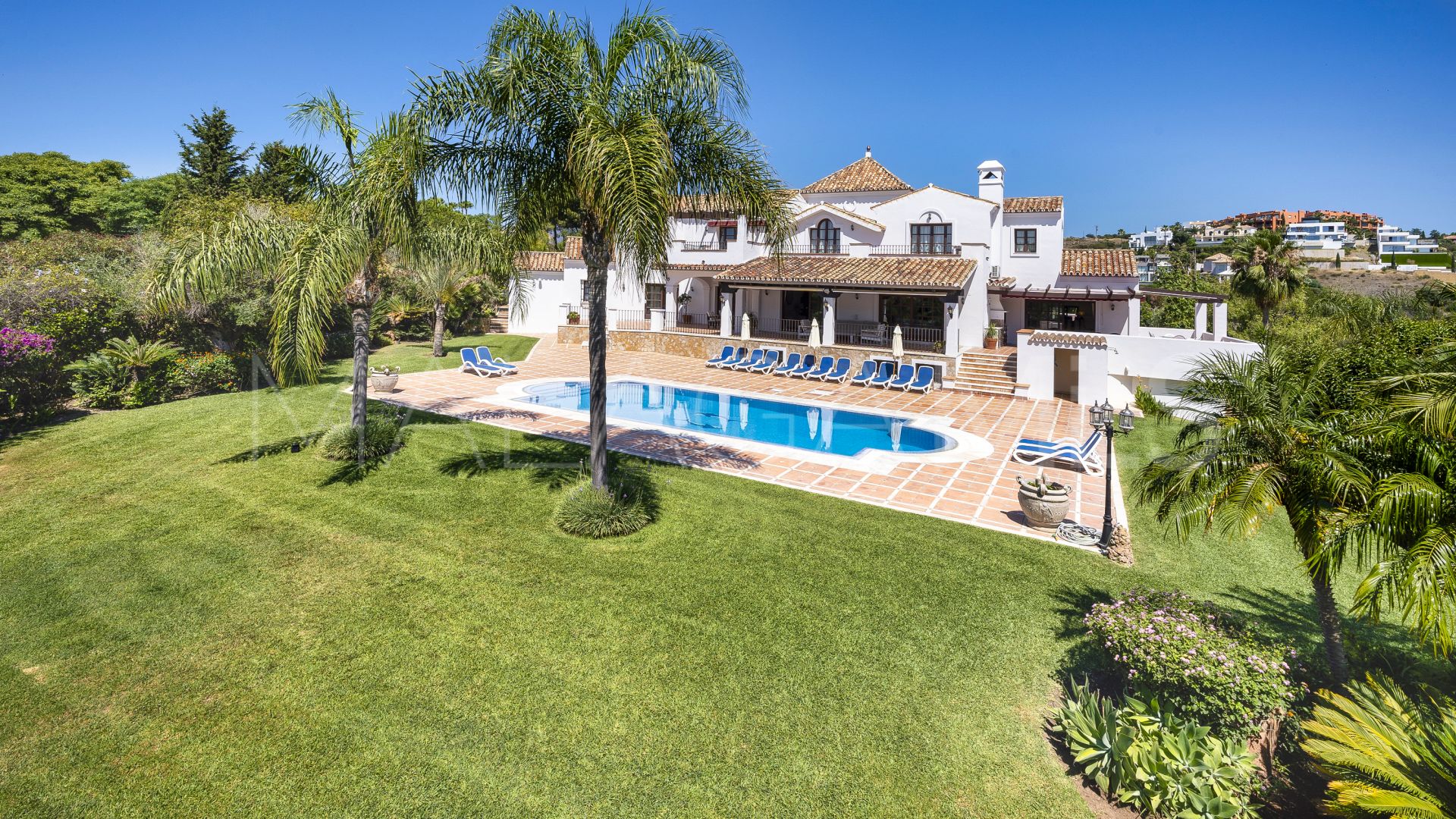 Villa for sale de 9 bedrooms in Cancelada