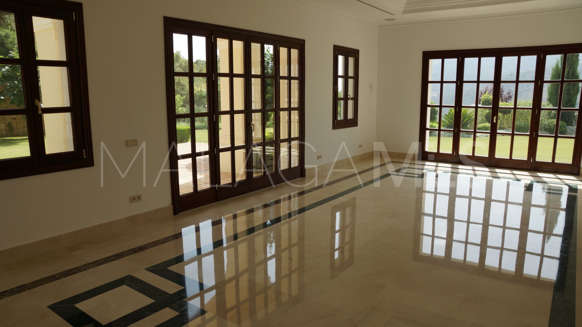 Villa for sale in La Zagaleta