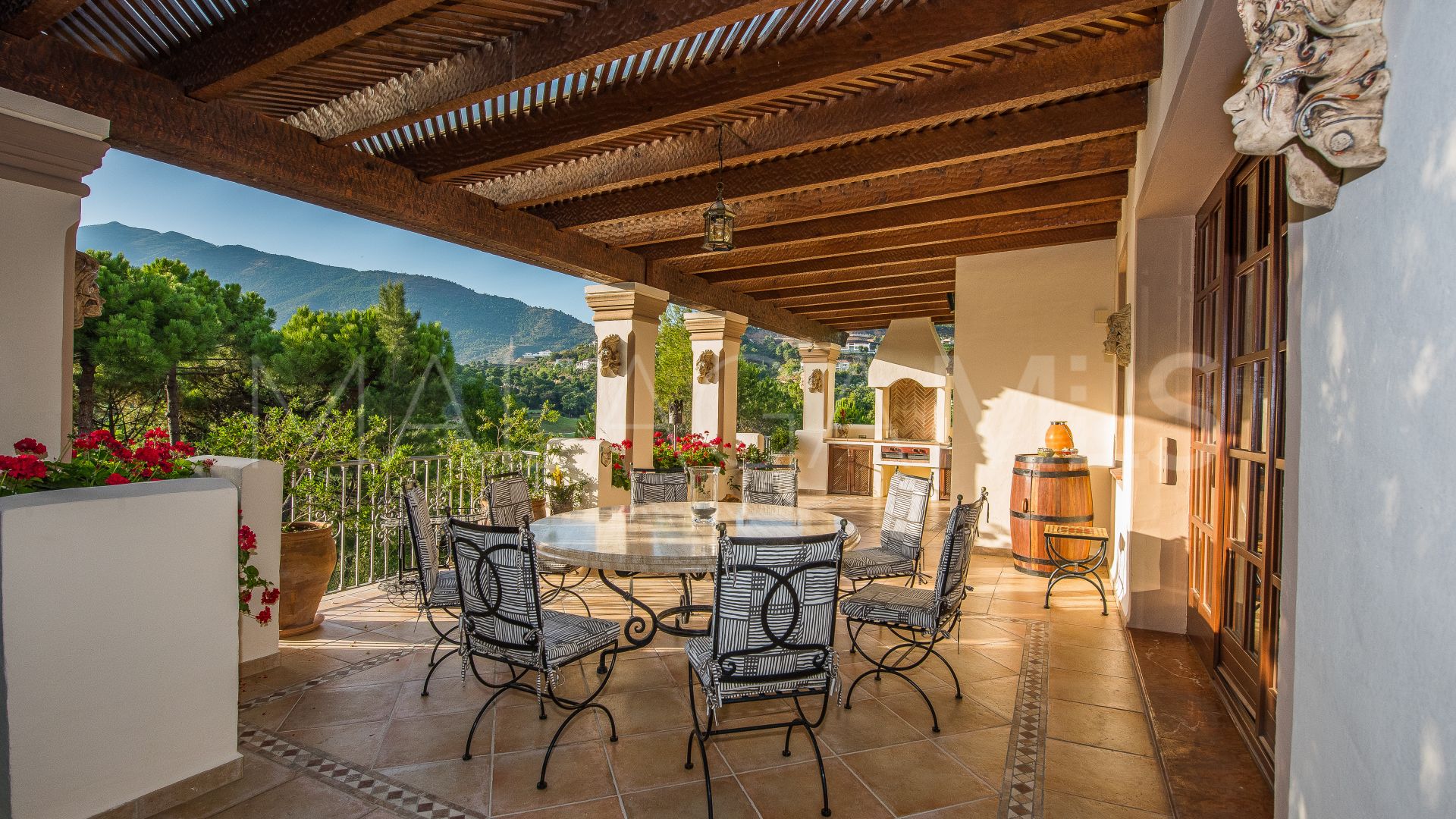 Villa for sale in La Zagaleta