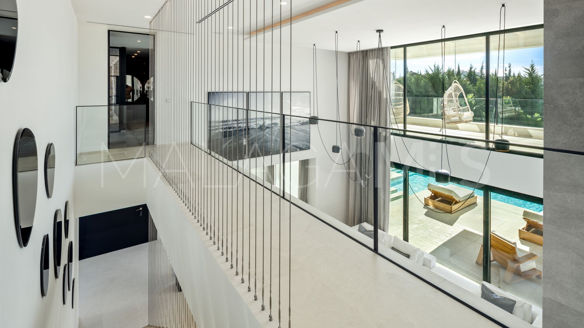 Villa for sale in Nueva Andalucia de 6 bedrooms