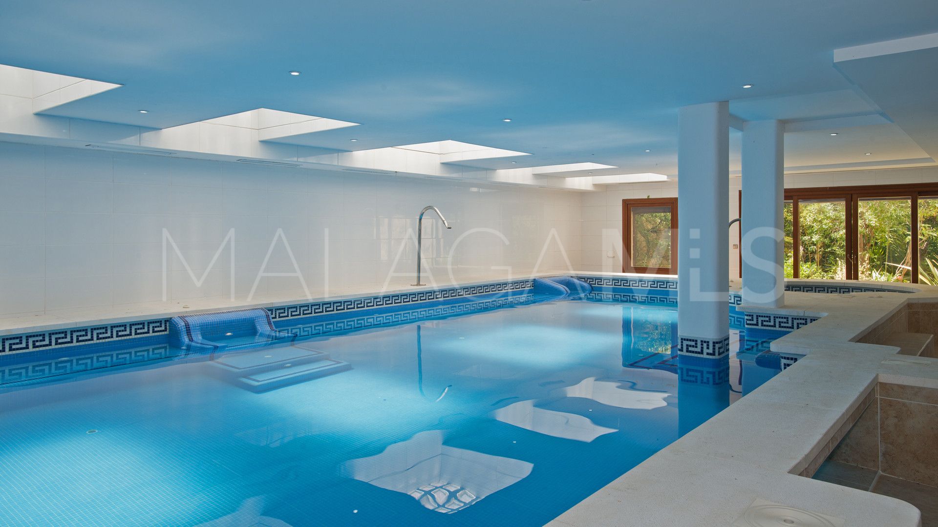 Villa for sale in La Zagaleta