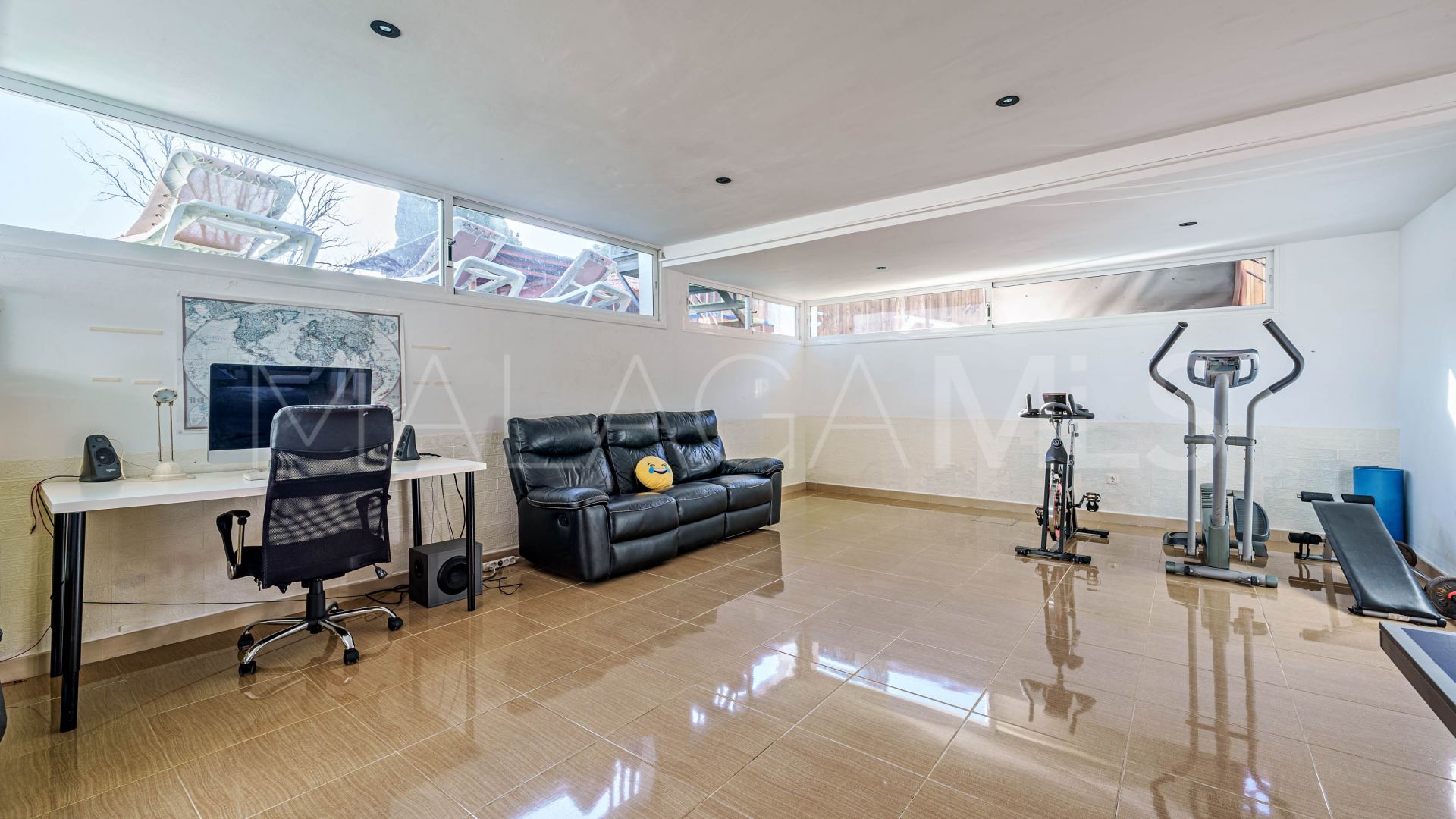 Villa for sale in La Colina