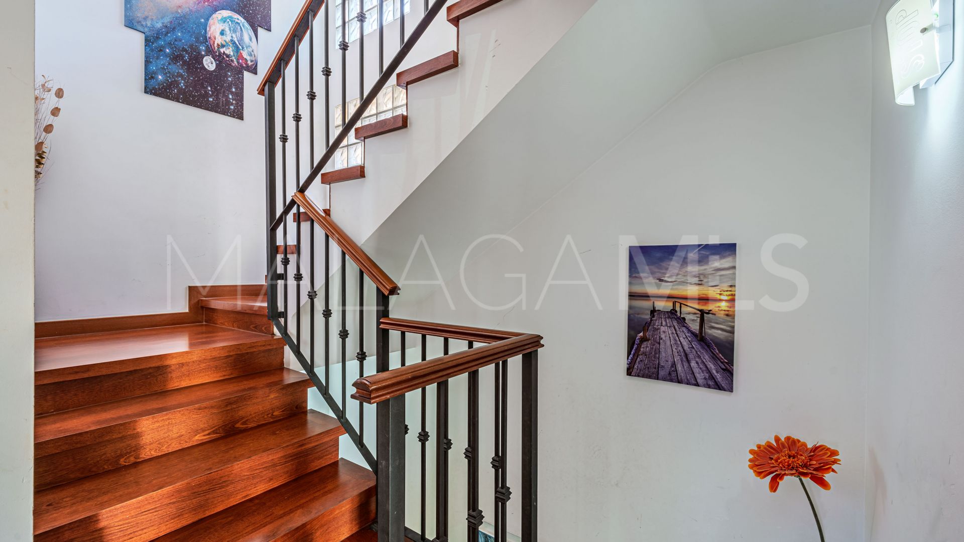 Villa for sale in La Colina
