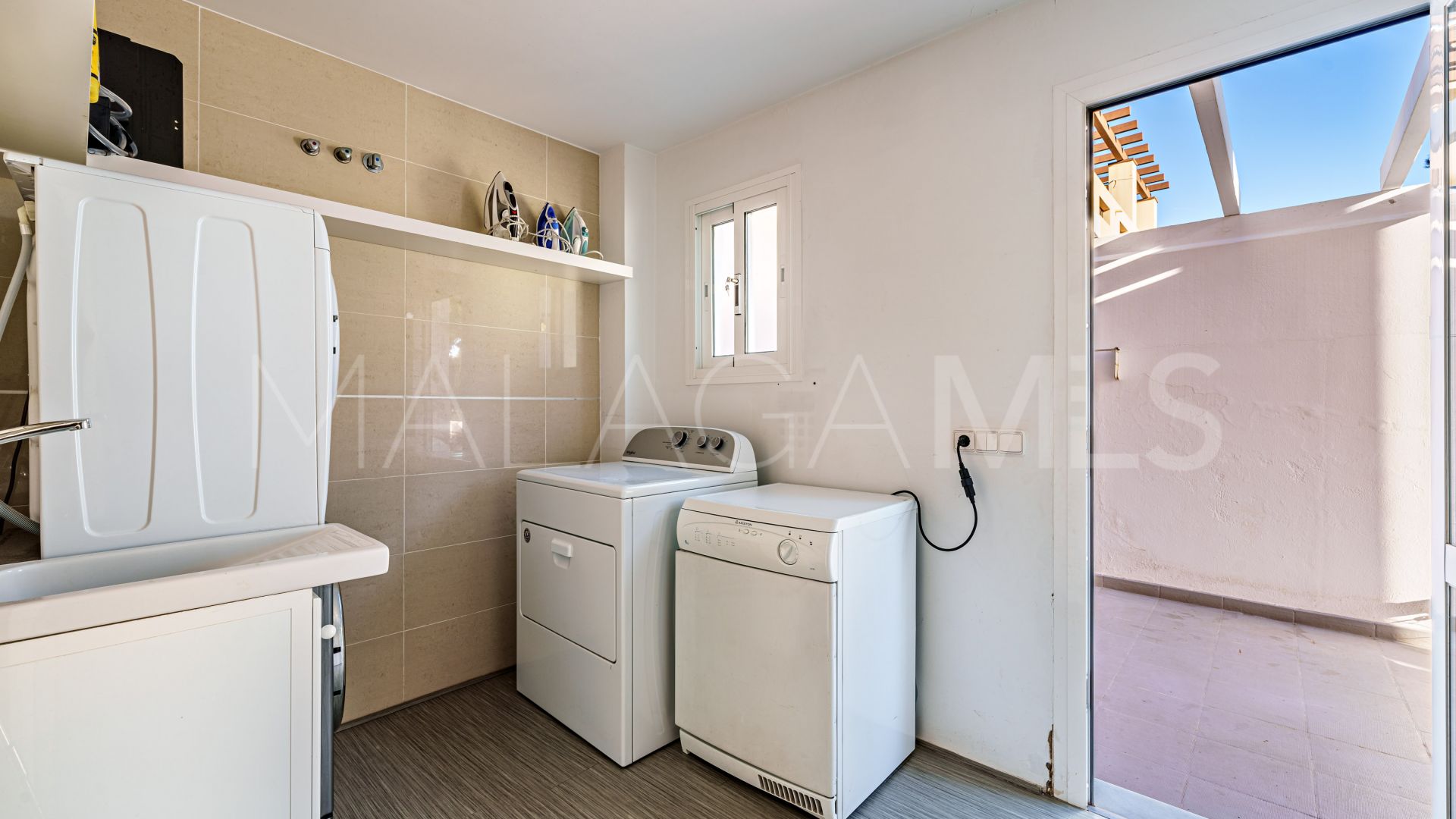 Villa for sale in La Colina