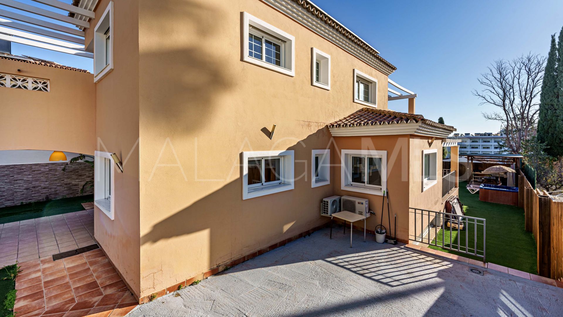 Villa for sale in La Colina