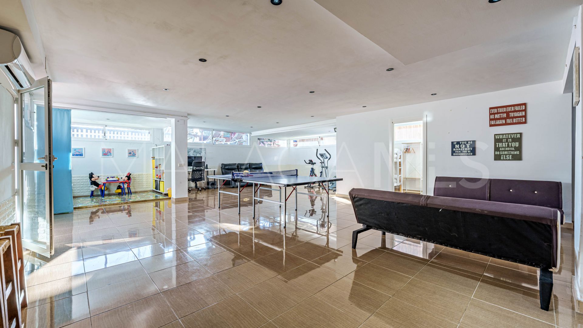 Villa for sale in La Colina