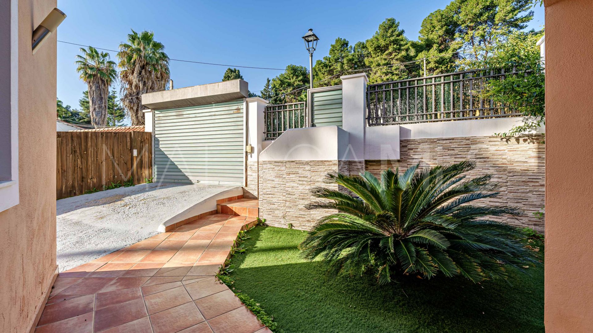 Villa for sale in La Colina