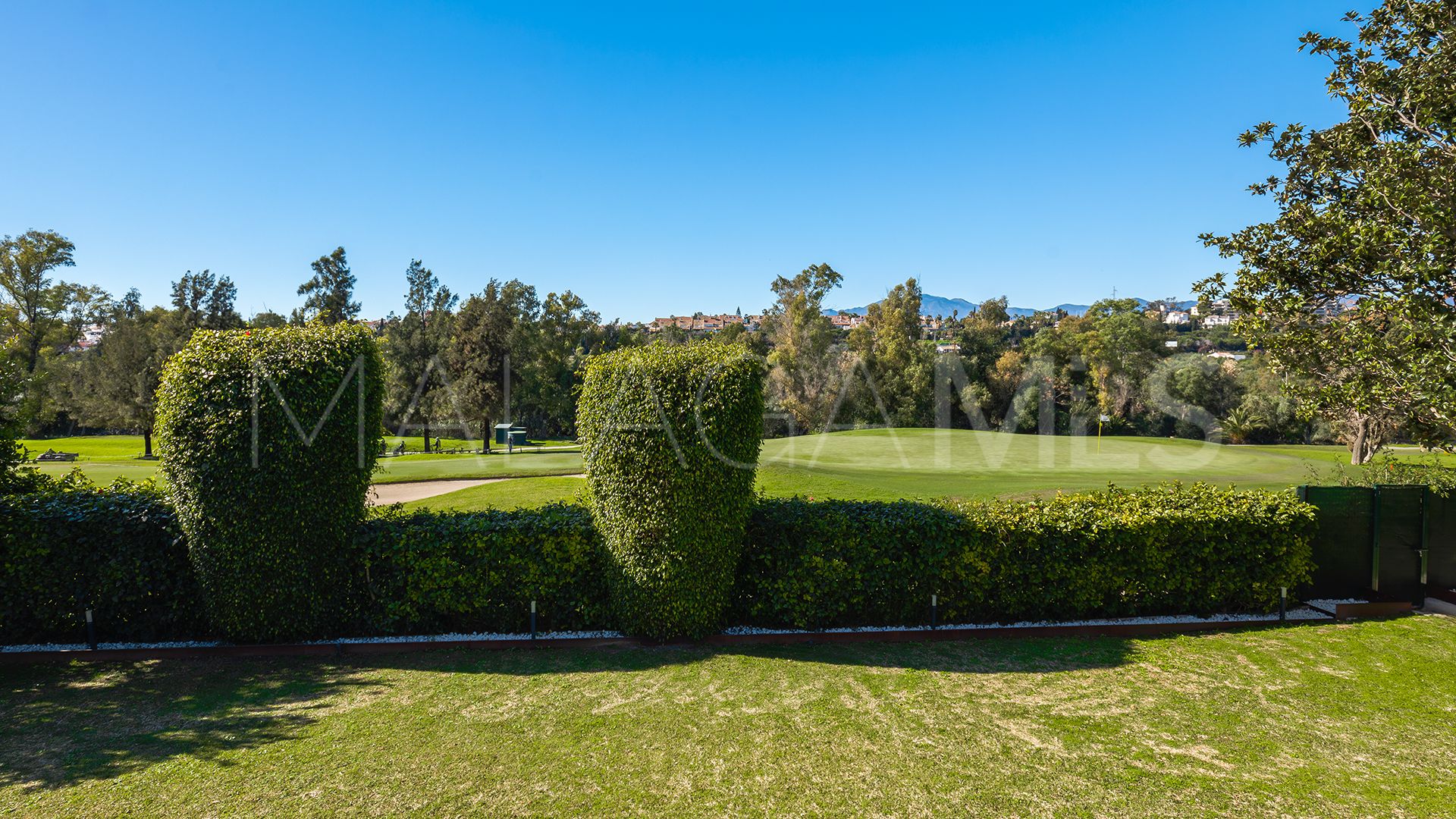 Villa for sale in Guadalmina Alta
