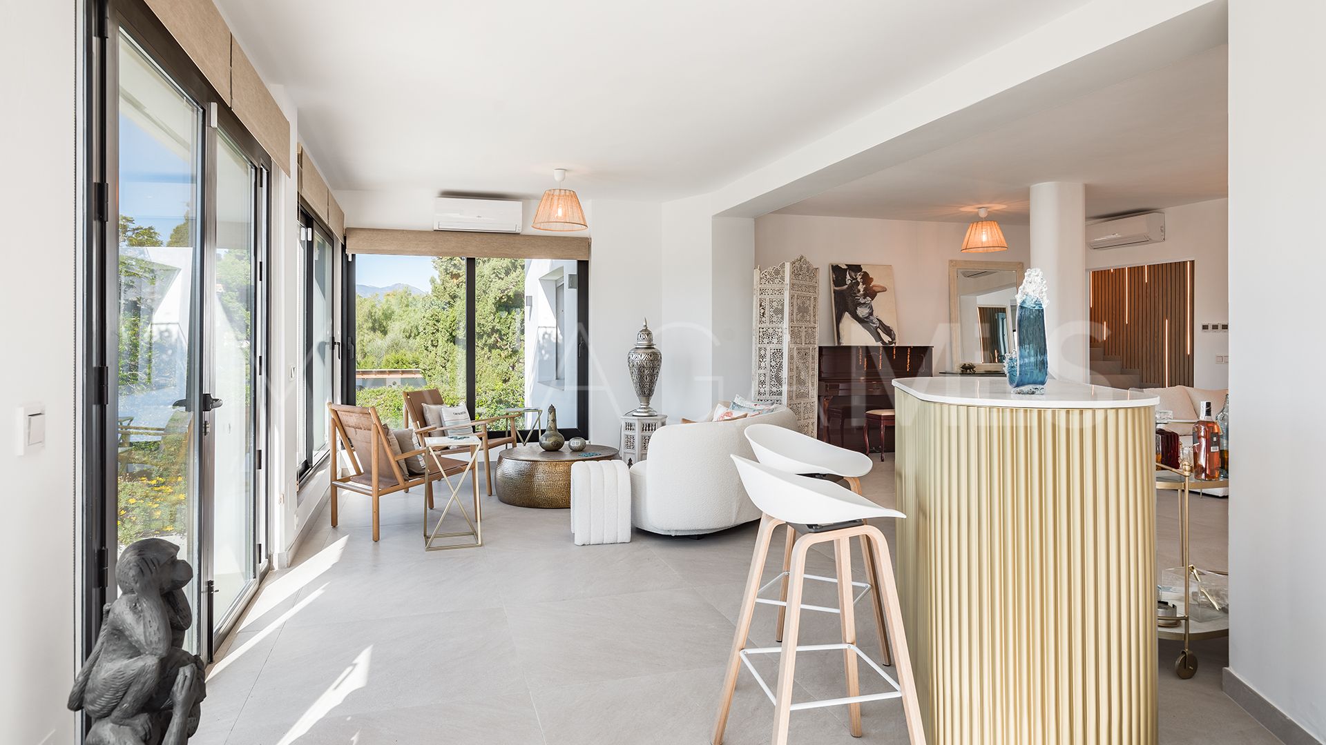 Villa for sale in Guadalmina Alta