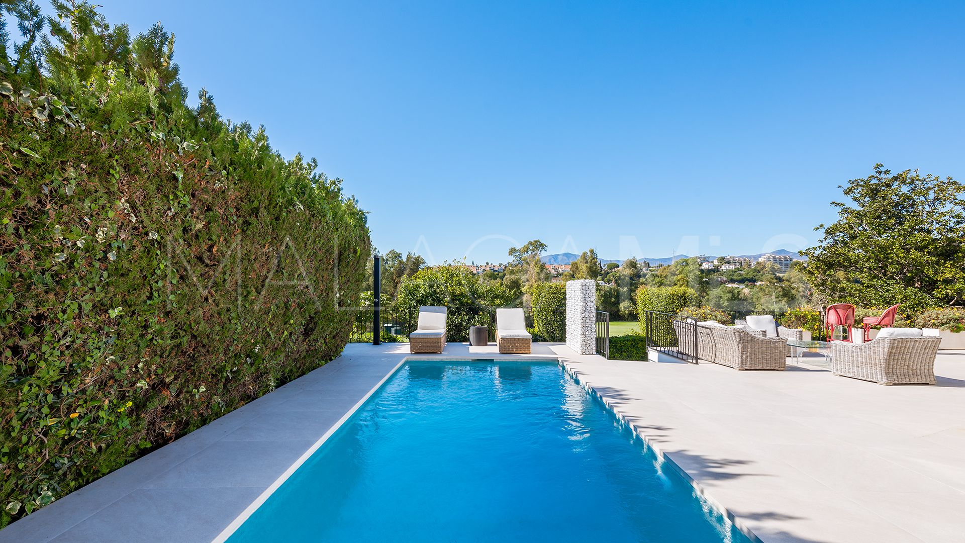 Villa for sale in Guadalmina Alta