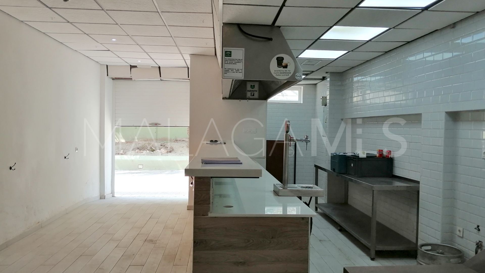 Commercial for sale in Arroyo de la Miel