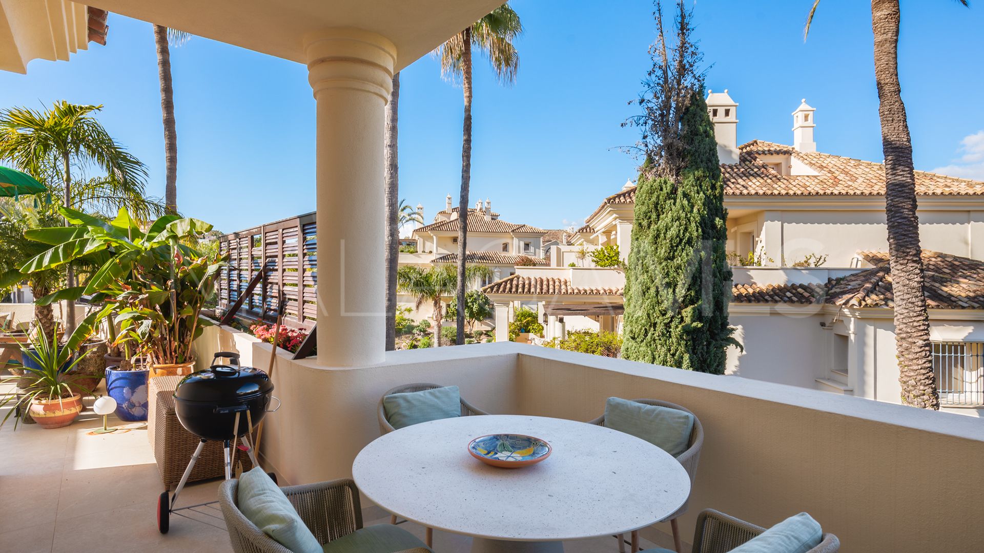 3 bedrooms duplex penthouse in Las Alamandas for sale