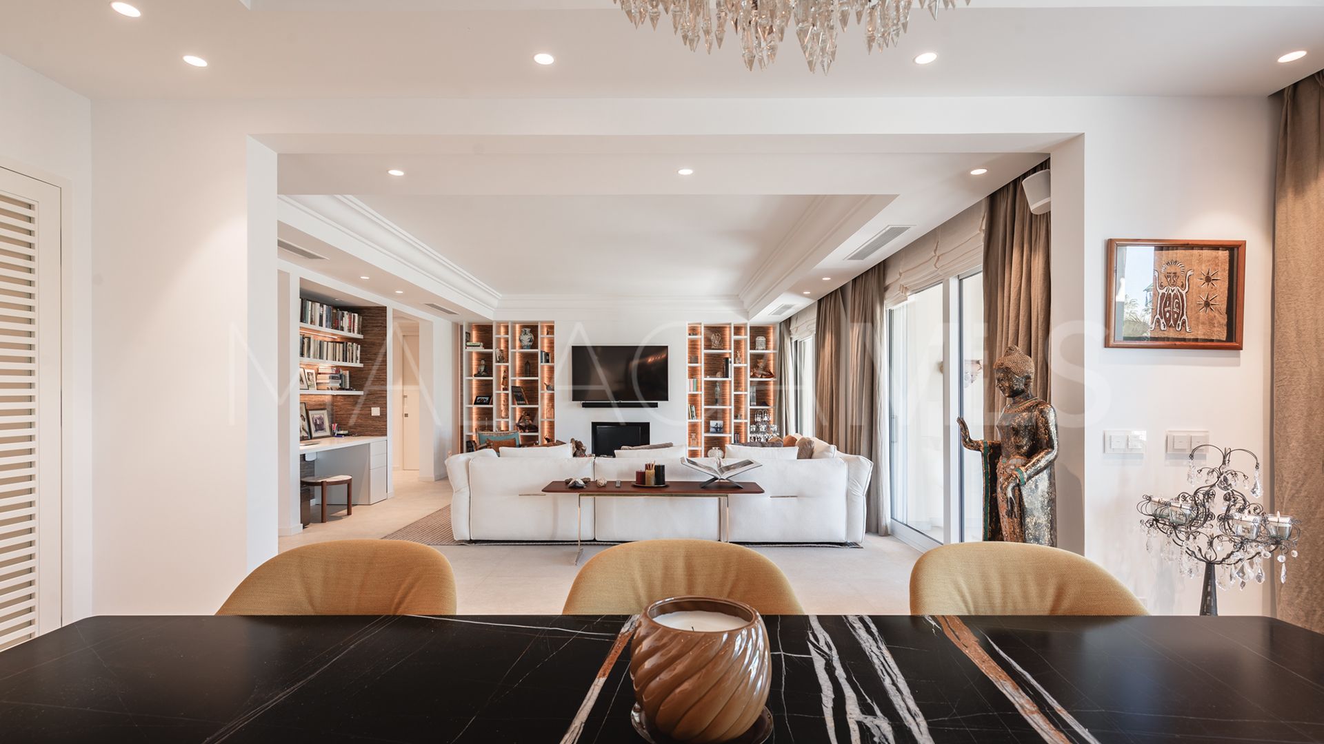 3 bedrooms duplex penthouse in Las Alamandas for sale