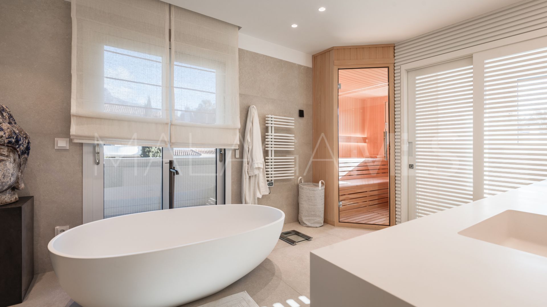 3 bedrooms duplex penthouse in Las Alamandas for sale