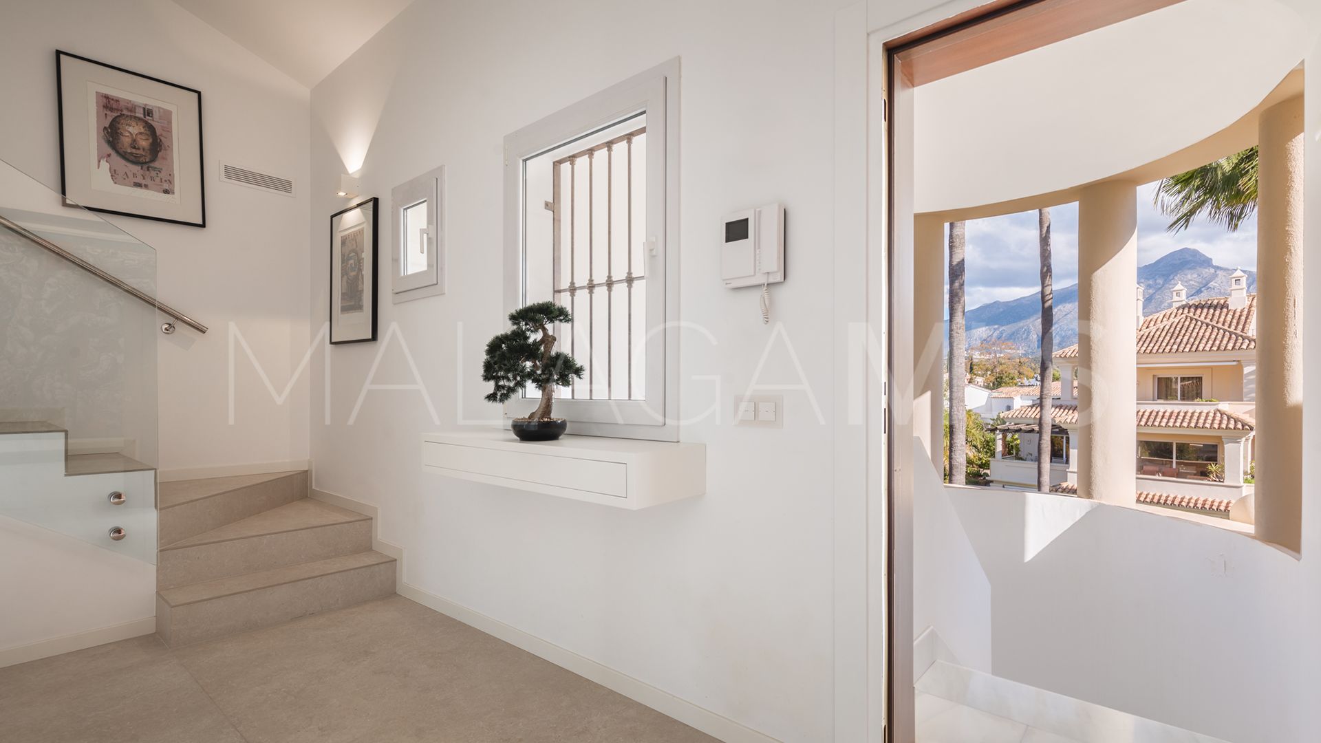 3 bedrooms duplex penthouse in Las Alamandas for sale