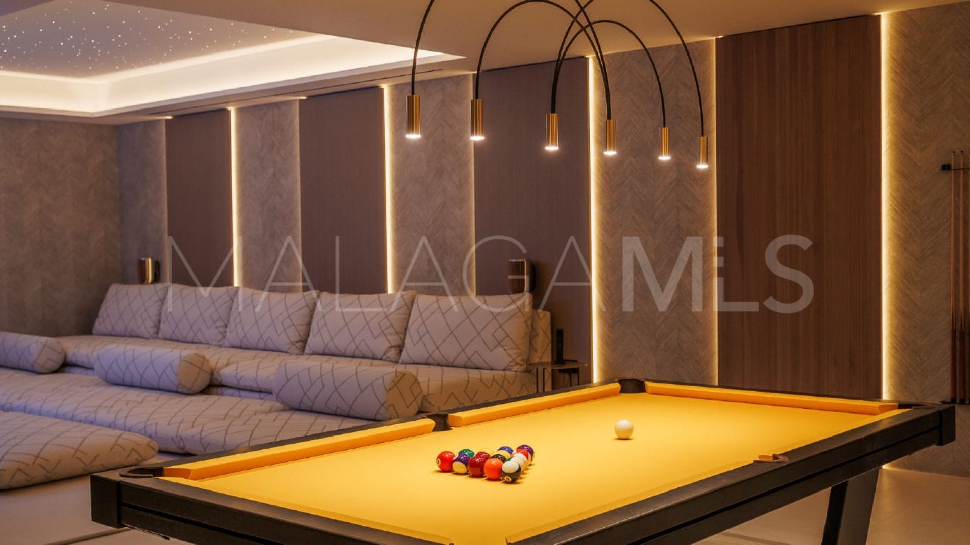 Villa with 4 bedrooms for sale in Lomas del Rey