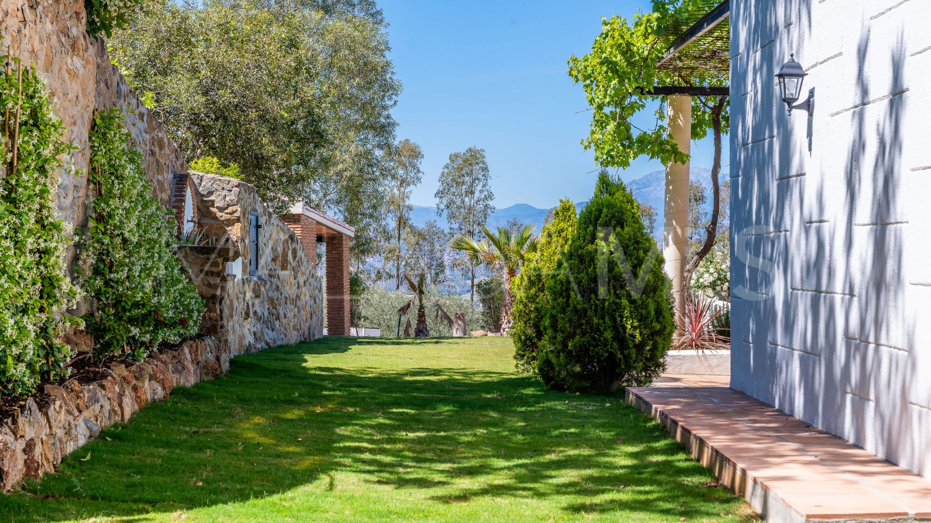 Ferme for sale in Alora