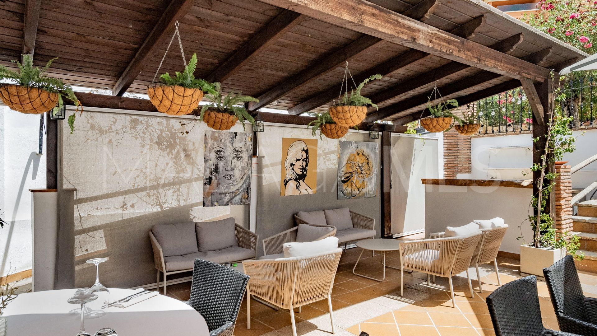 Restaurante for sale in Nueva Andalucia de 5 bedrooms