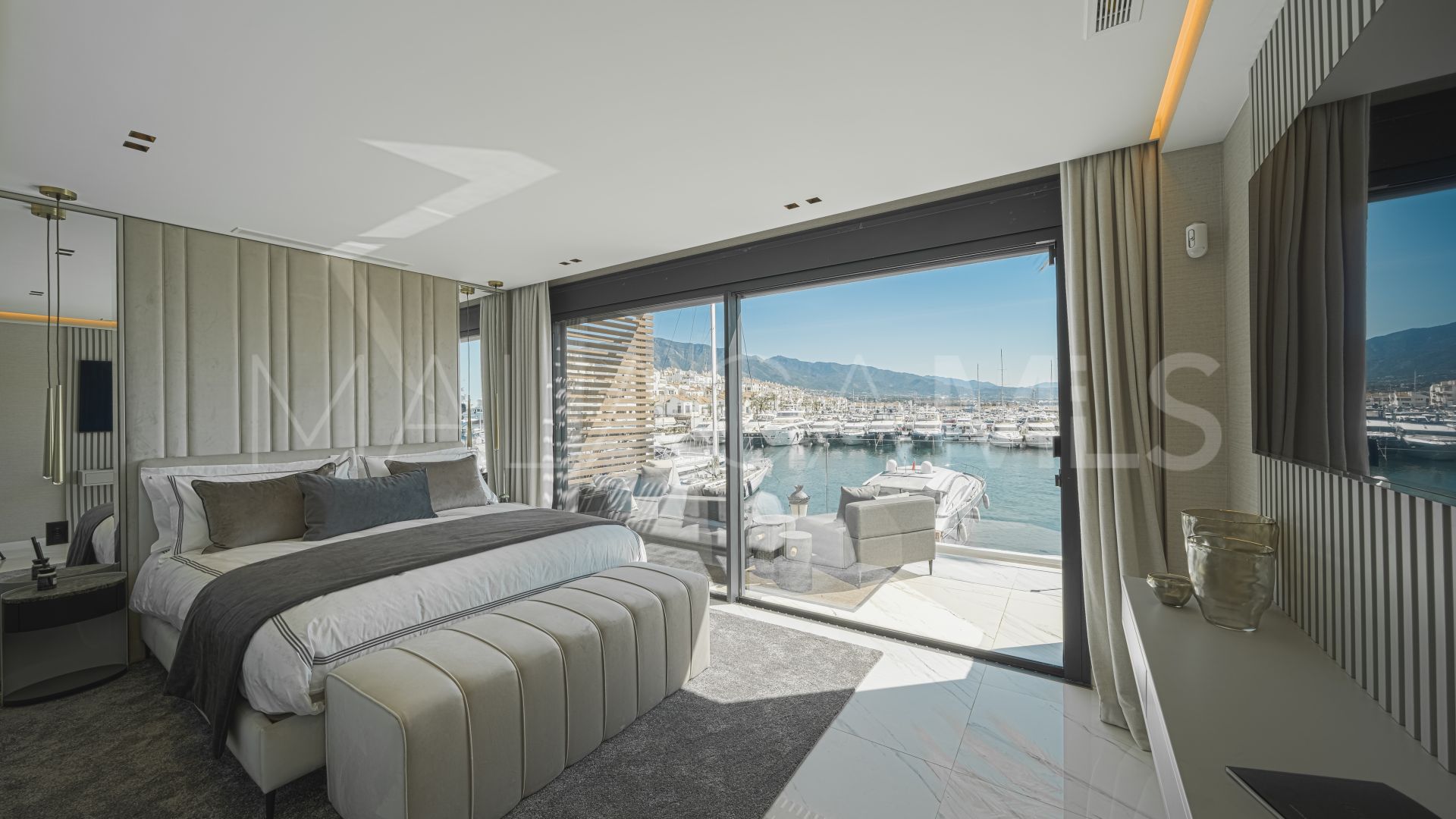 Appartement for sale in Marbella - Puerto Banus