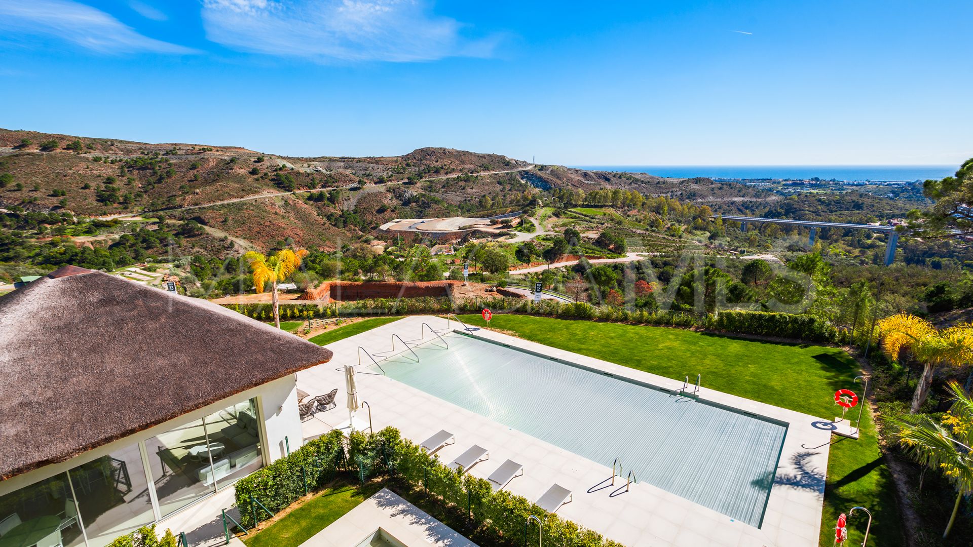 Takvåning for sale in Marbella Club Golf Resort