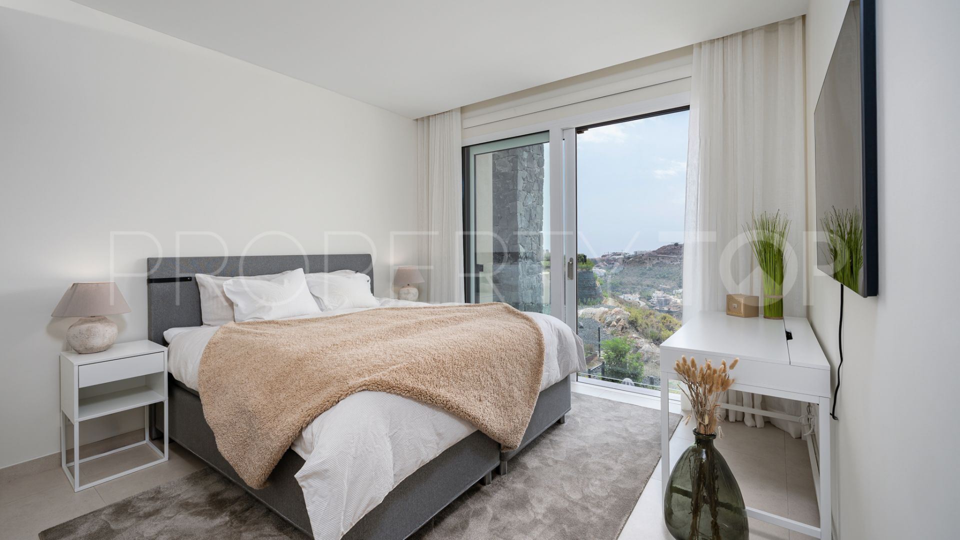 Comprar apartamento con 2 dormitorios en La Quinta