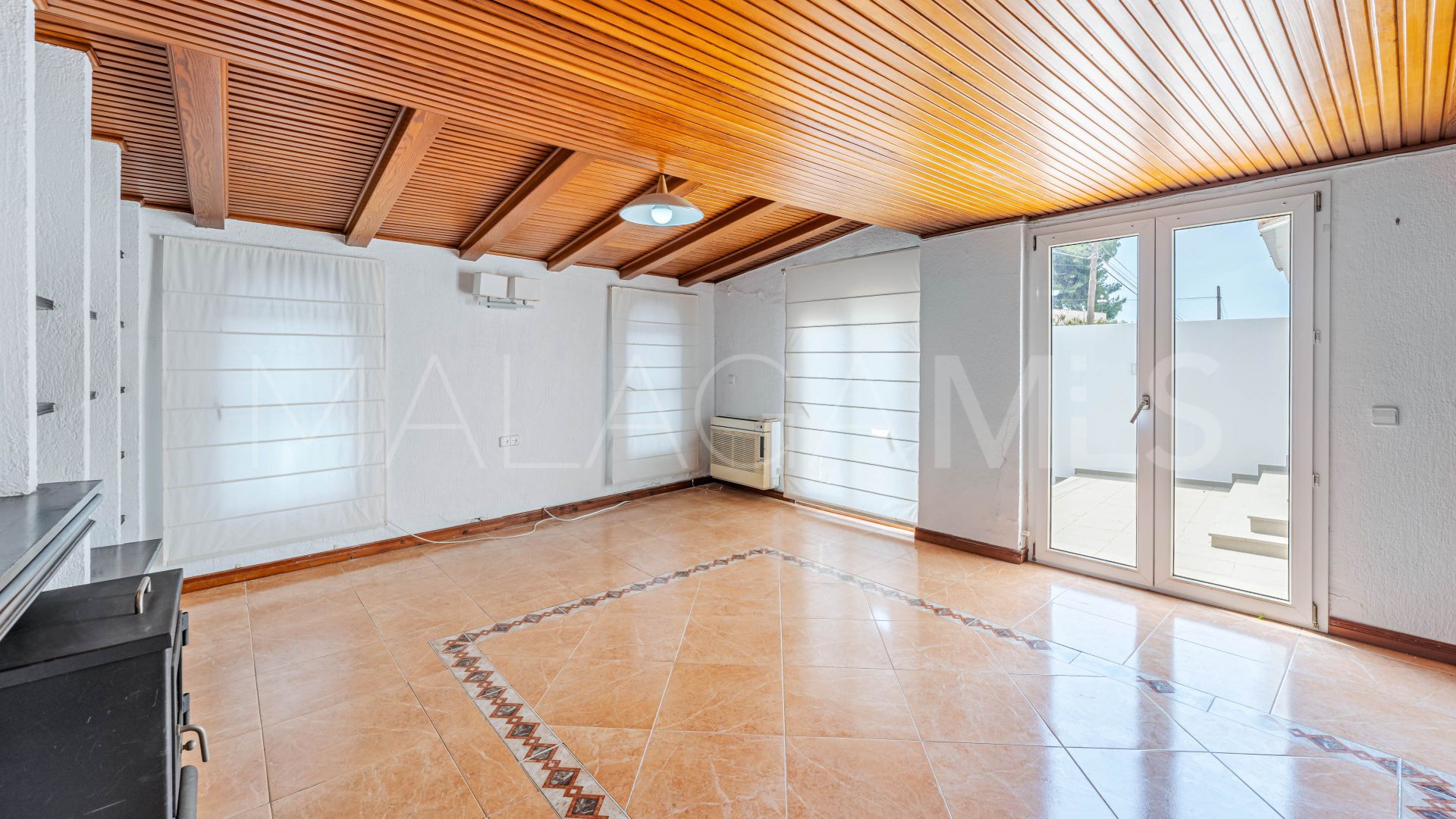 Villa for sale in El Candado