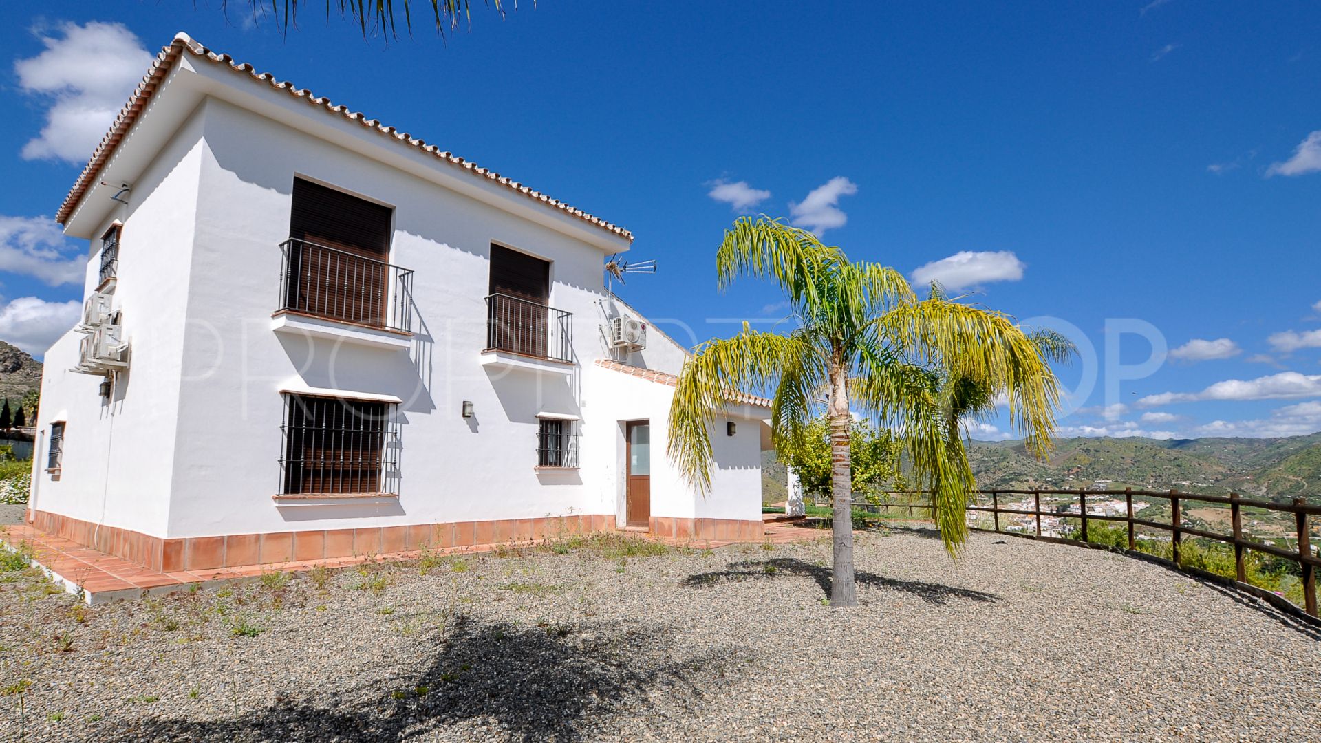 Alora 4 bedrooms finca for sale