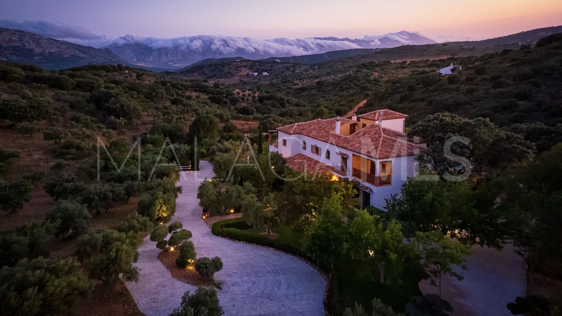 Cortijo for sale in Villanueva del Rosario